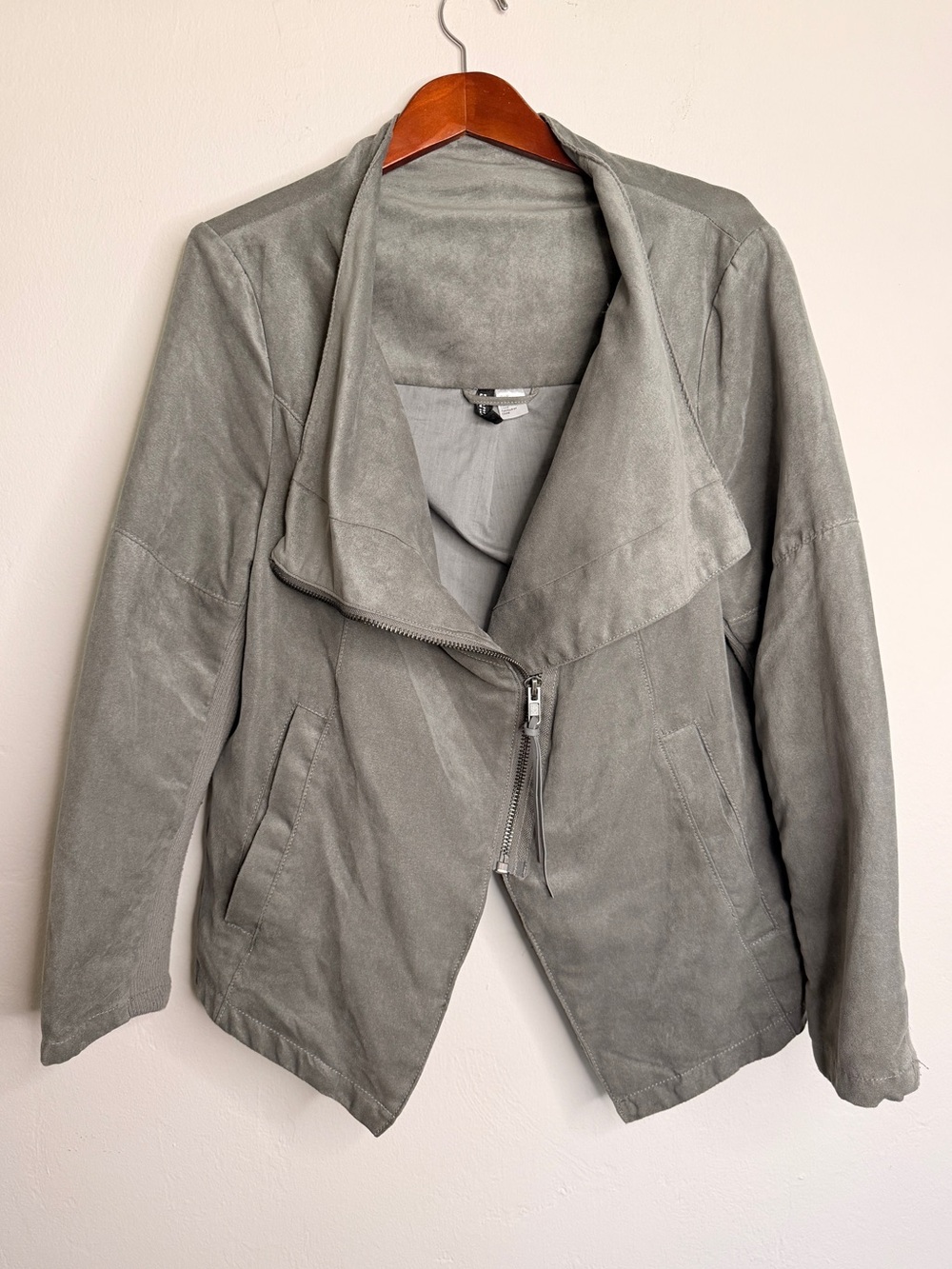 H&M Divided Gray Faux Suede Drape Moto Jacket Size 16